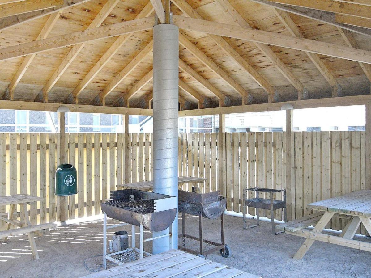 4 Person Holiday Home On A Holiday Park In Fanø Exteriör bild
