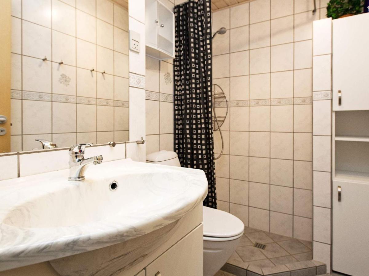 4 Person Holiday Home On A Holiday Park In Fanø Exteriör bild